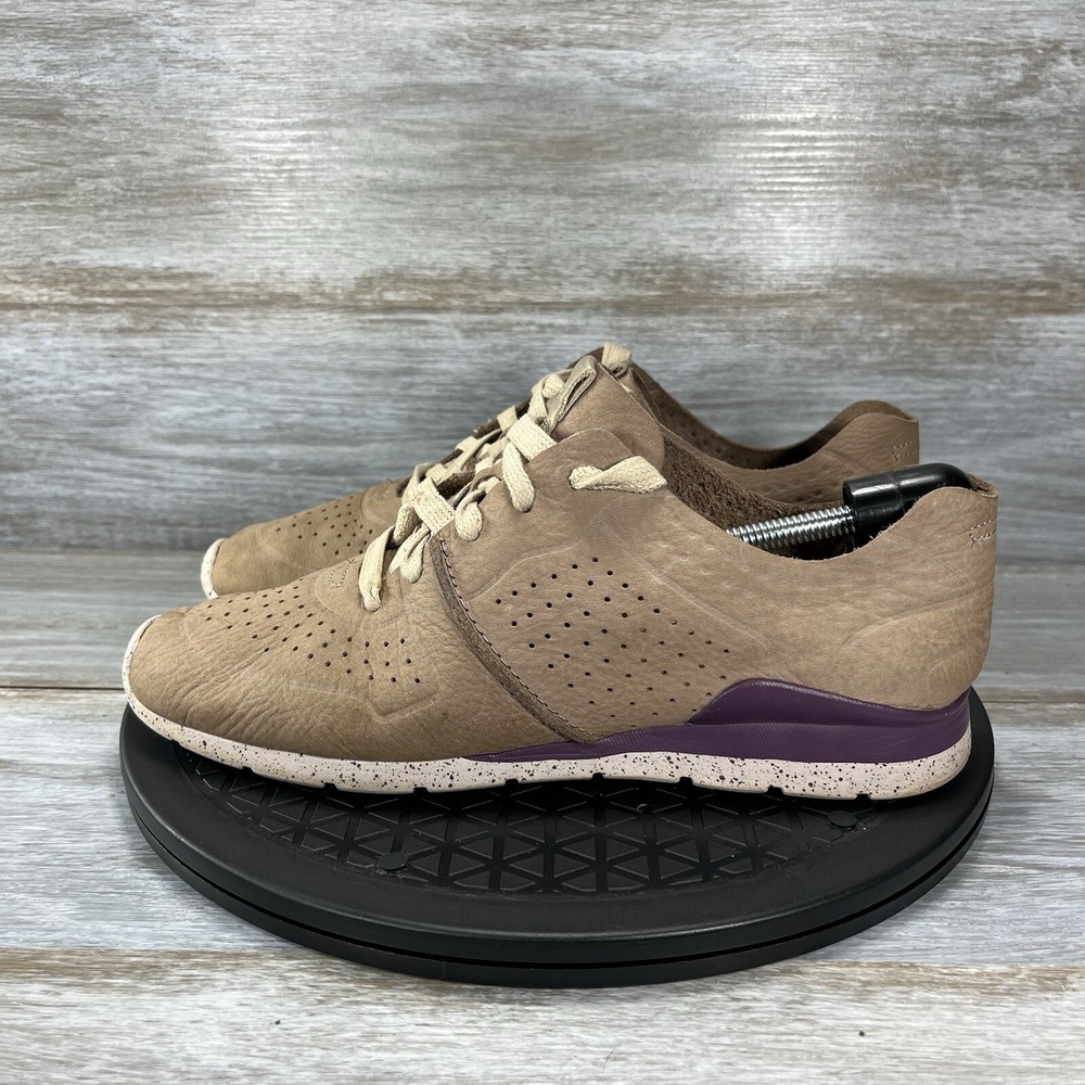 UGG Women Tye Trainer Tan Purple Leather Lace-Up Sneakers 1019057 Size 9.5
